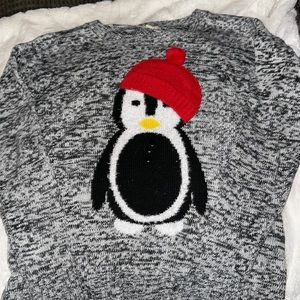 ADORABLE PENGUIN SWEATER